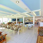 Anixis & Aparthotel 3*