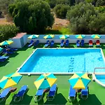 Lägenhetshotell Anixis & 3*