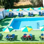 Anixis & Apartahotel