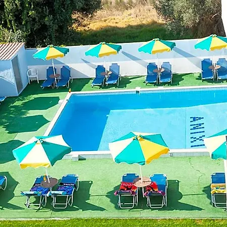 Anixis & Apartahotel 3*