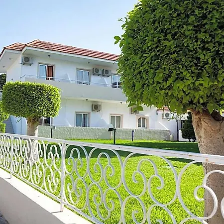 Apartahotel Anixis & Ialisos