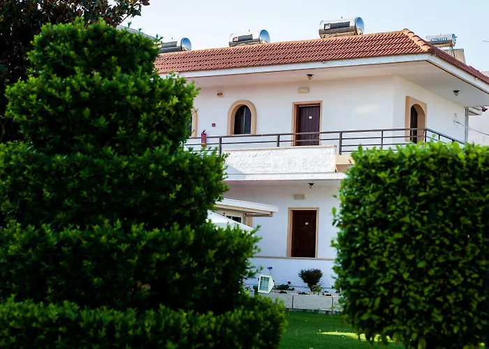 Anixis & Hotel apartamentowy 3*