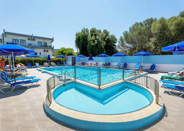 Hotel apartamentowy Anixis &