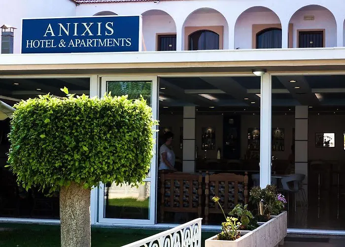 Hotel apartamentowy Anixis & 3*
